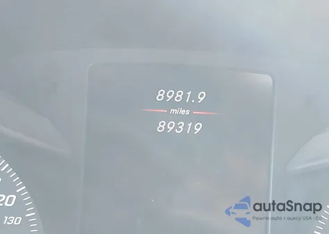 2018 Mercedes-Benz C 300 из США, поврежденный, VIN 55SWF4JB7JU271476